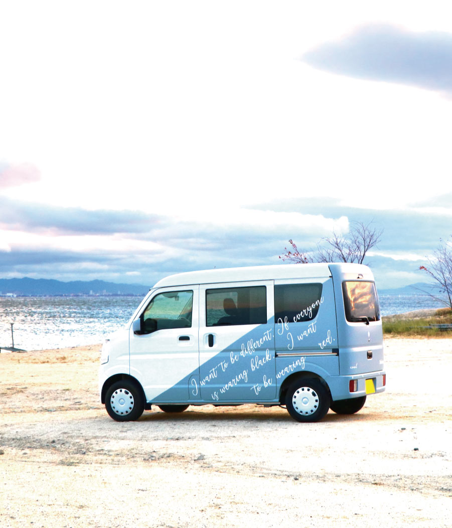 キャンピングカーの画像